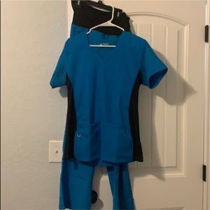 Set of scrubs-four way stretch